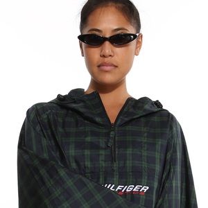 Micro Cat Eye Sunglasses